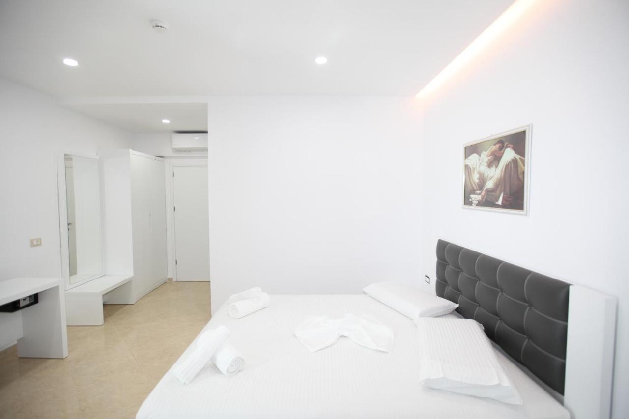 Nika Hotel ซารานเดอ ภายนอก รูปภาพ